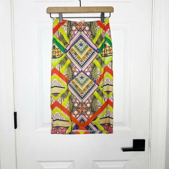 LAPIS Size S Stretchy Vibrant Multicolor Geometric Abstract Pencil Skirt‎ - Picture 4 of 4
